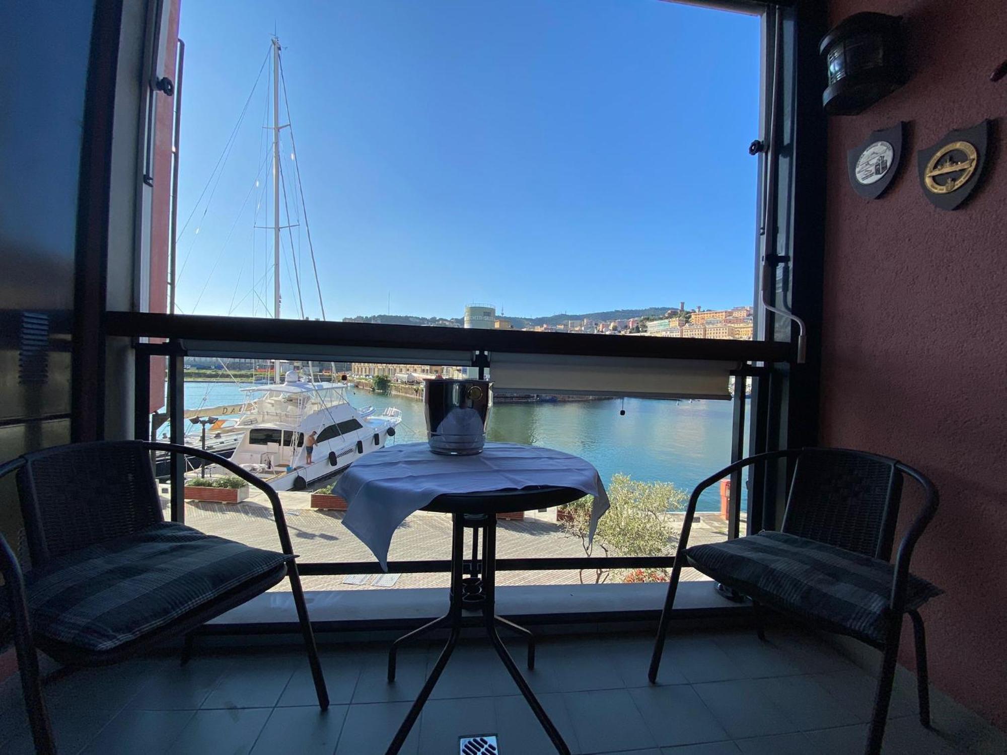 Appartamento Sul Mare Kate Genoa Exterior photo