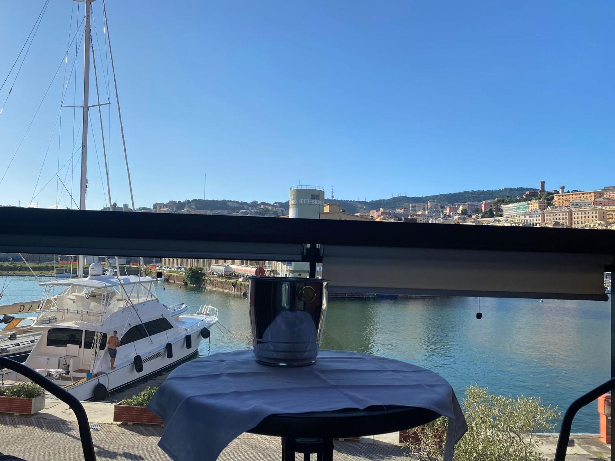 Appartamento Sul Mare Kate Genoa Exterior photo